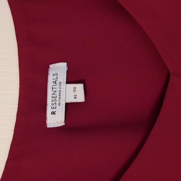 R Essentials tank top XL - Picture 2 of 4